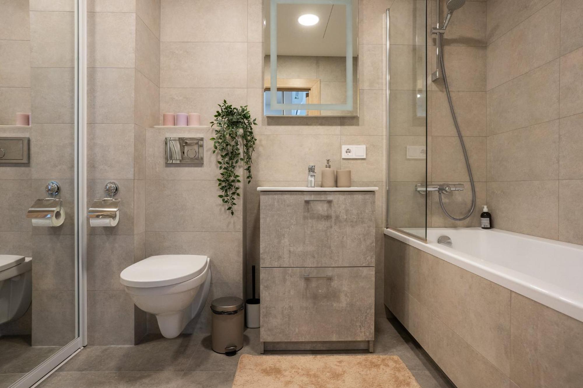 Lazdyneliu Vingis, Free Underground Parking, Long Stays Welcome Vilnius Bagian luar foto